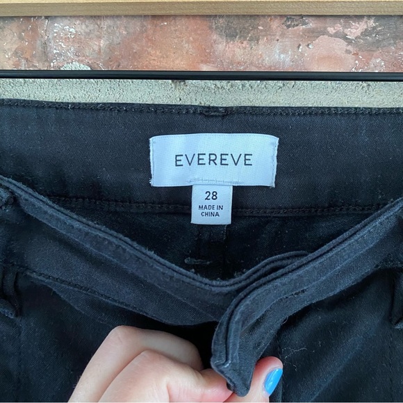 Evereve Black Julia Utility Jogger Pants - Picture 5 of 11
